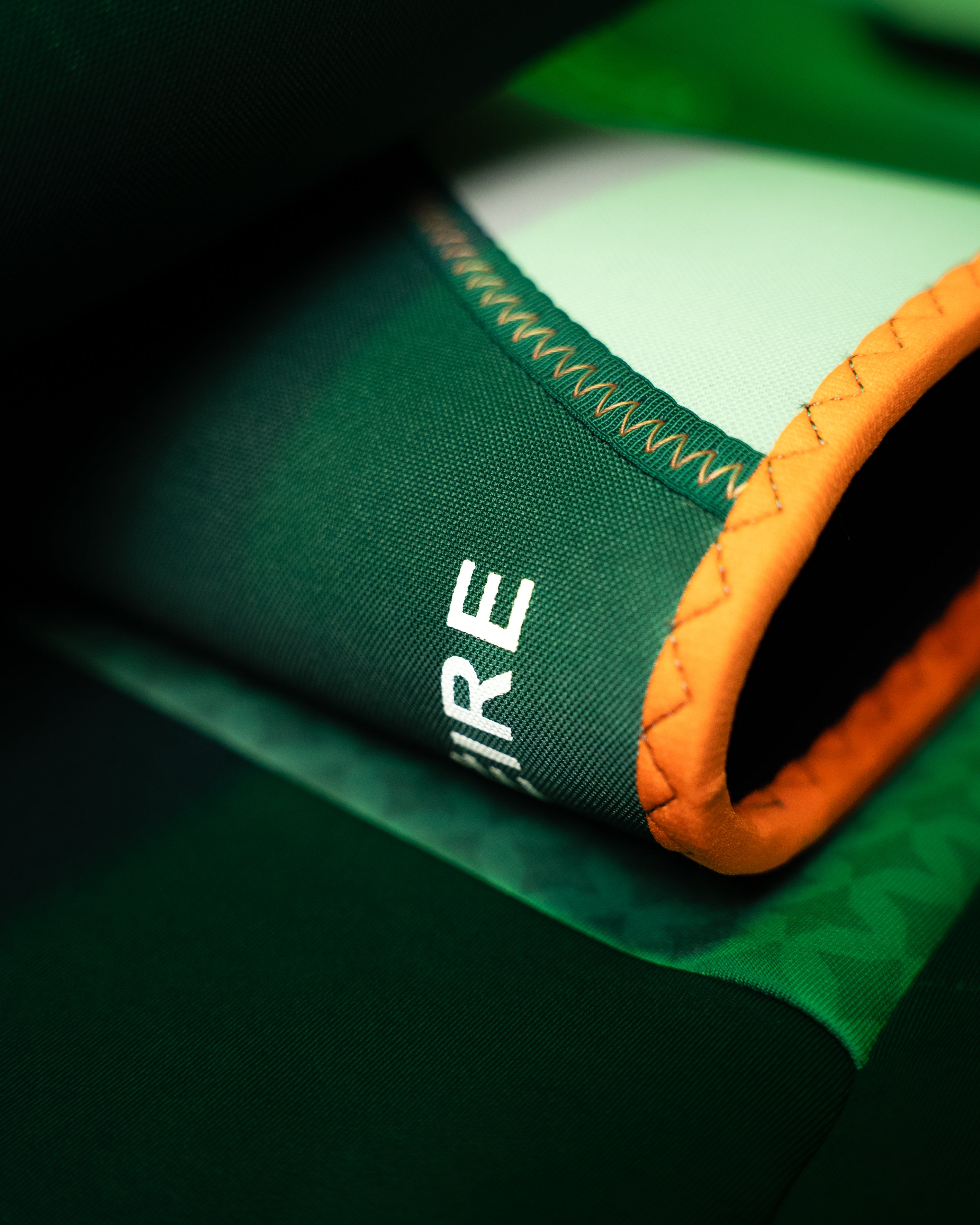 EIRE Stiff Sleeve (1 of 99)