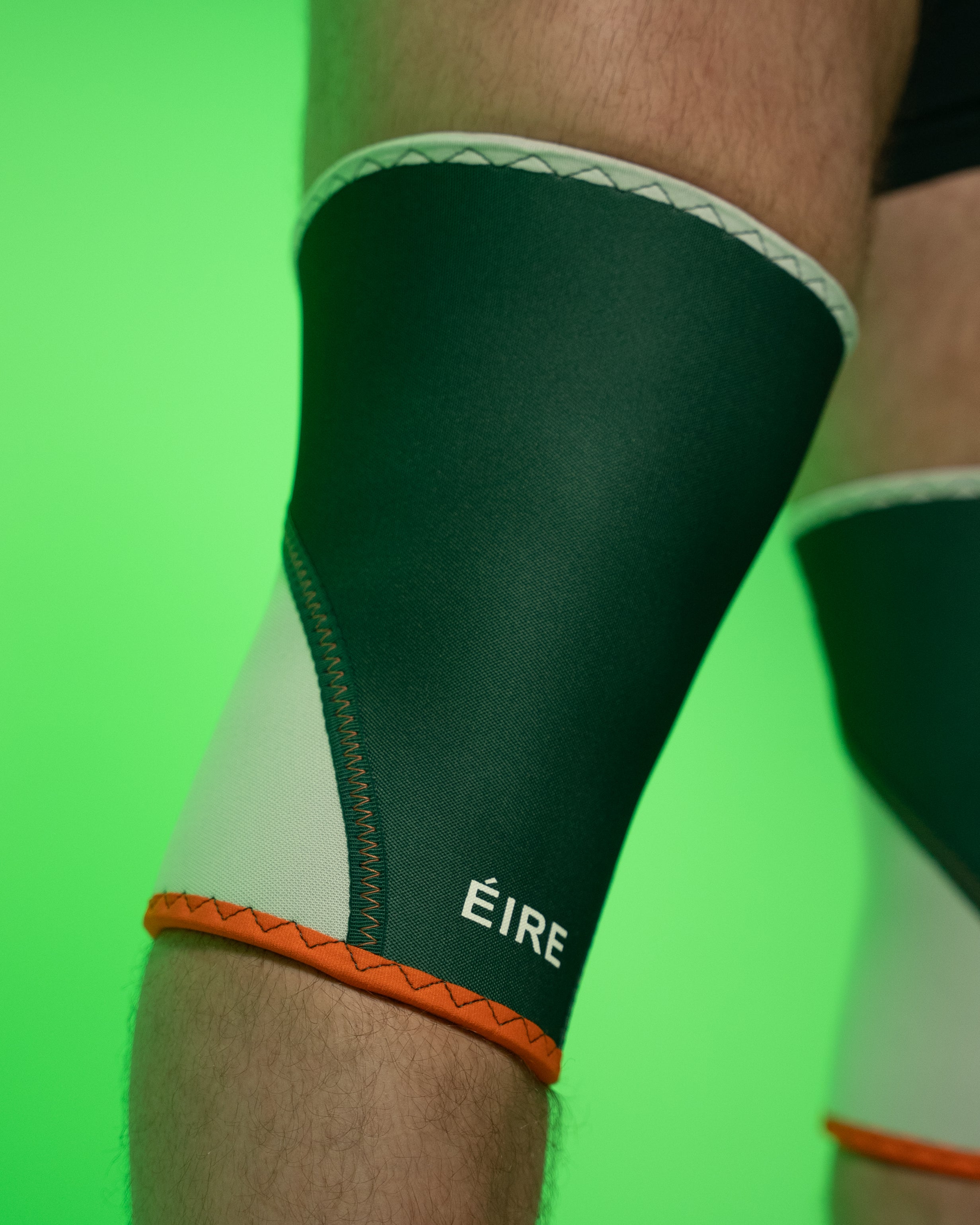 EIRE Stiff Sleeve (1 of 99)